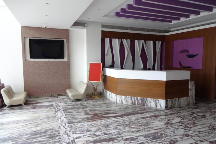 Hotel Lobby