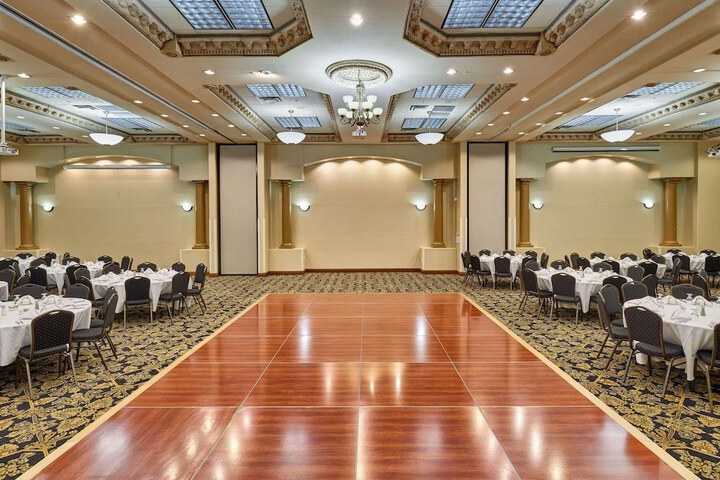 Meeting facility