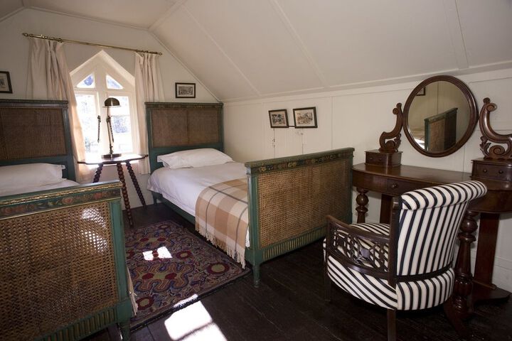 Room 12 of 74