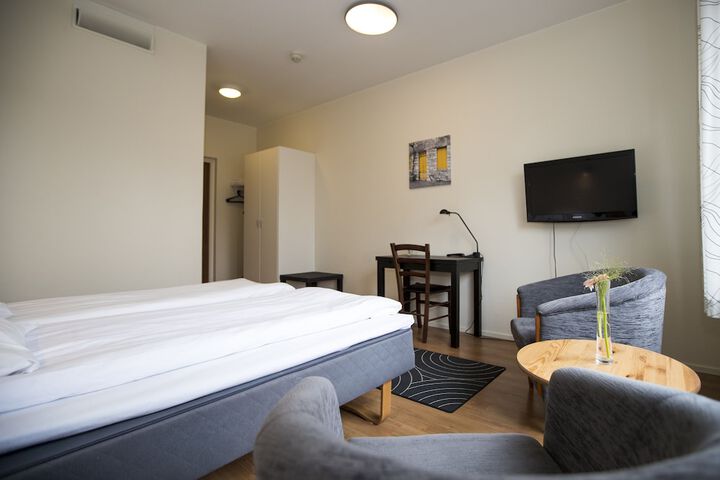 Room 11 of 55