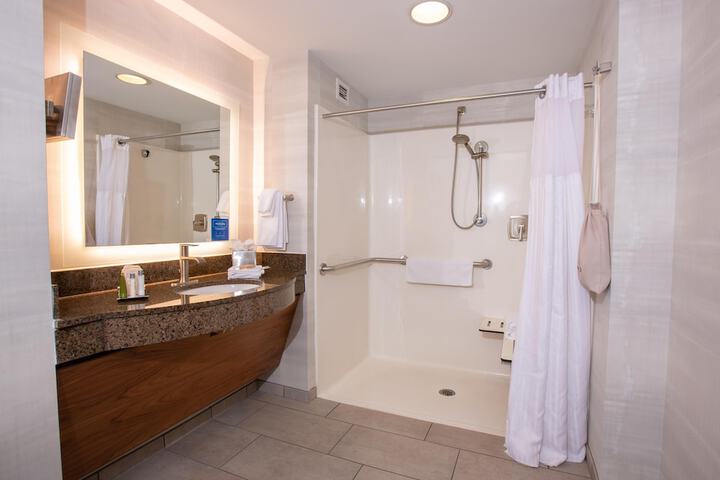 Bathroom shower