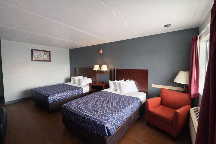 Room 6 of 22