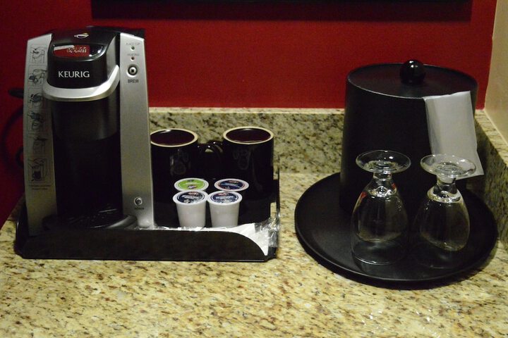 Breakfast/Coffee Service 16 of 34