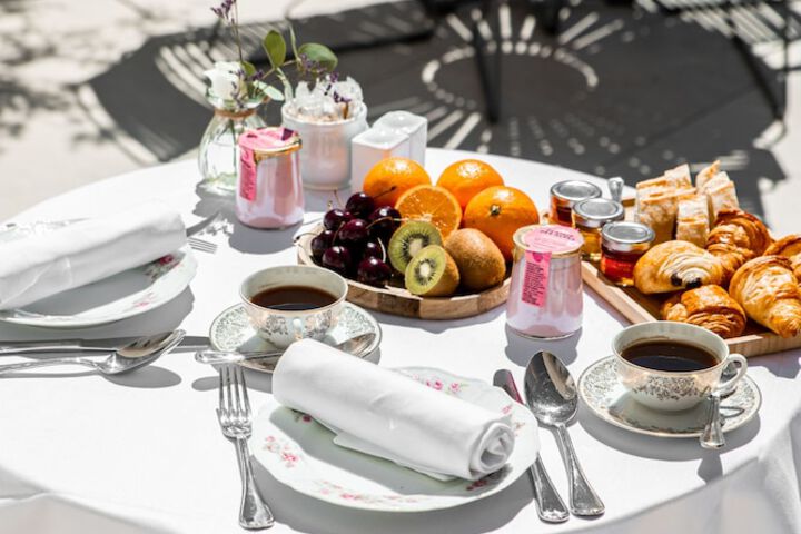 Breakfast/Coffee Service 74 of 77