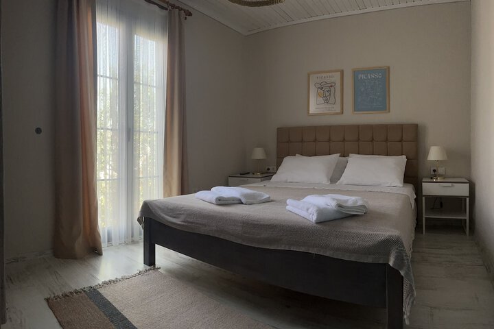 Room 7 of 22