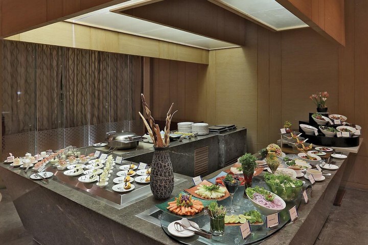 Dining Photos