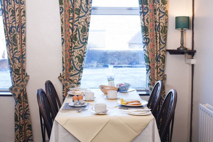 Dining Photos