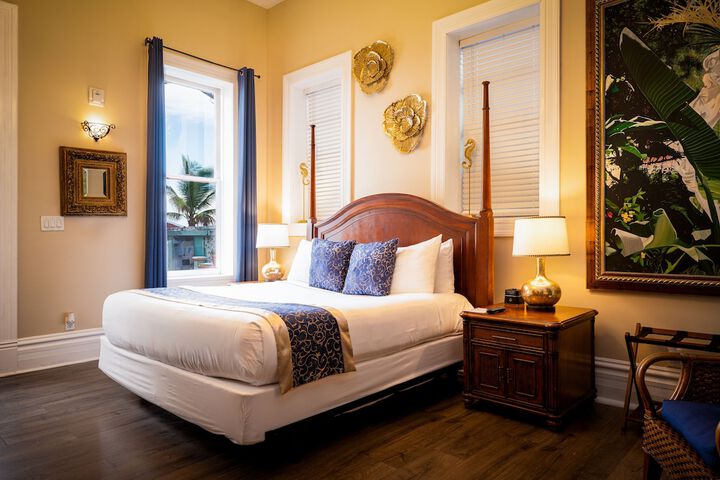 Room 28 of 149