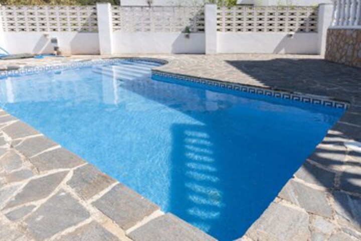 Pool 22 of 30