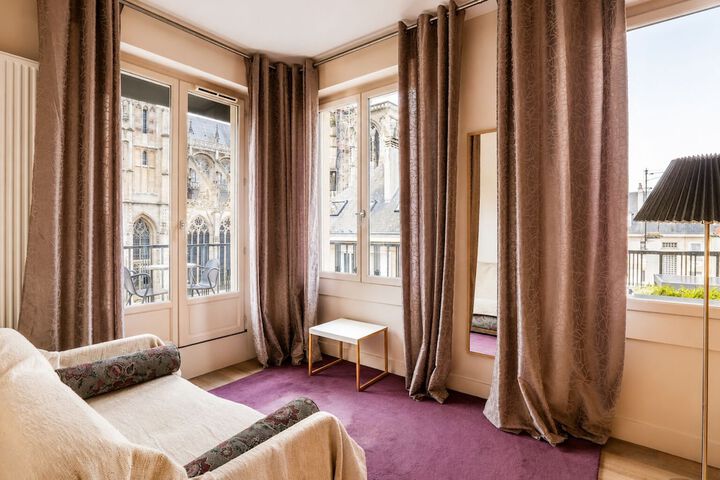 Room 16 of 26