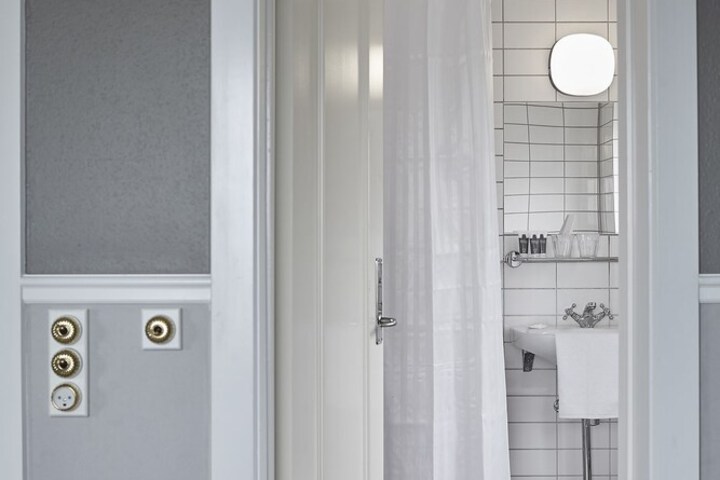 Clean Restrooms