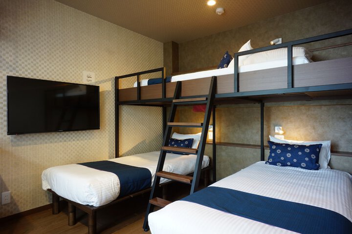 Room 15 of 41