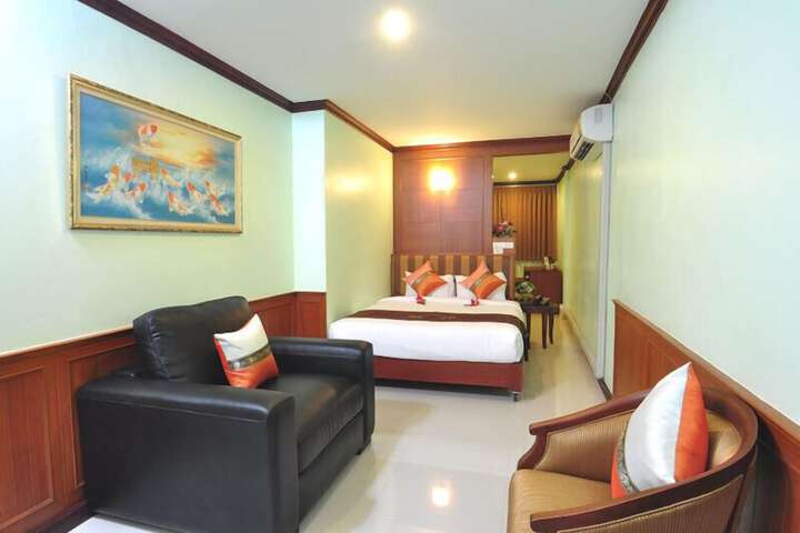 Room 17 of 41