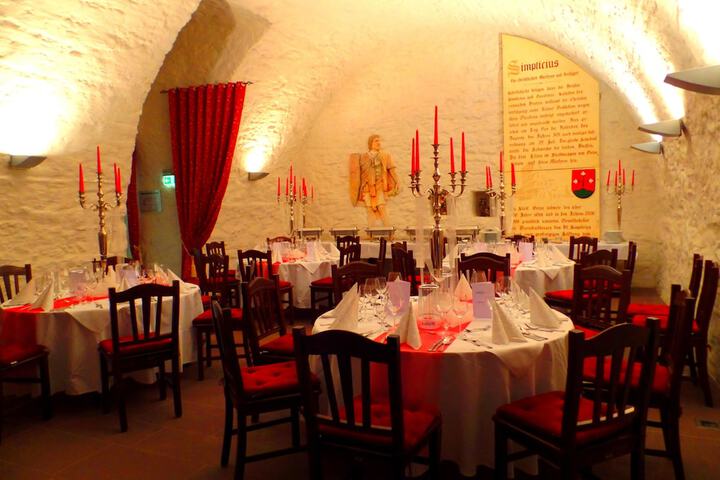 Wedding/Banquet 18 of 42