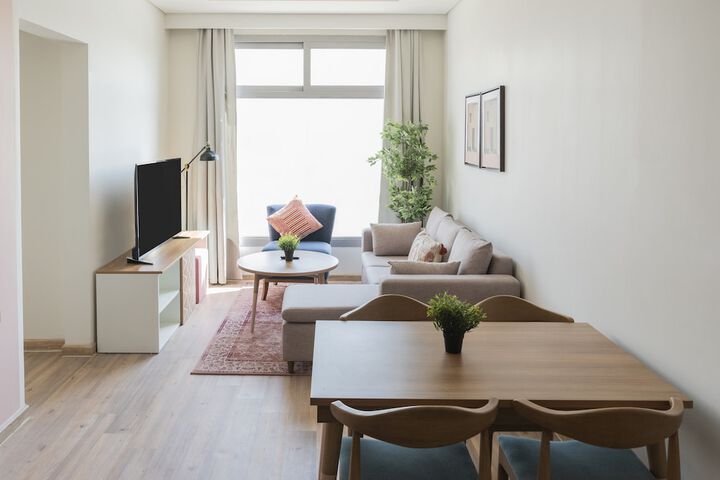Room 16 of 29