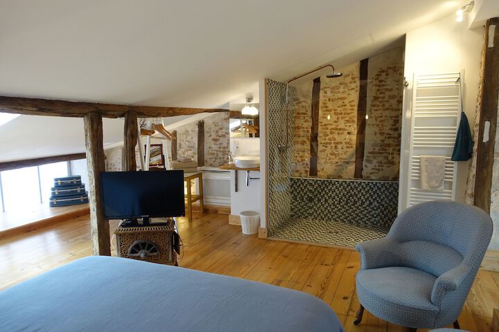 Room 21 of 36