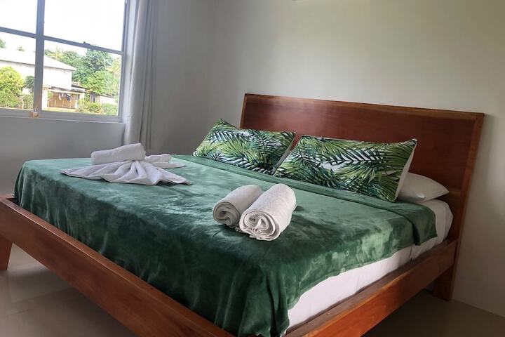 Room 6 of 40