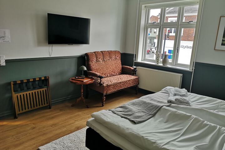Room 7 of 47