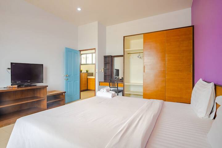 Room 26 of 53