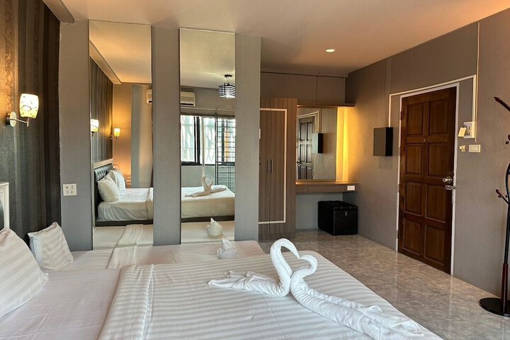 Room 76 of 167