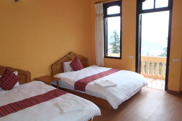 Room 3 of 5