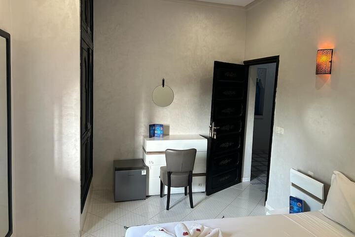 Room 3 of 26