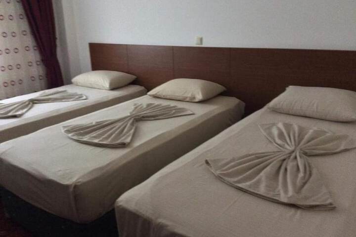 Room 6 of 46