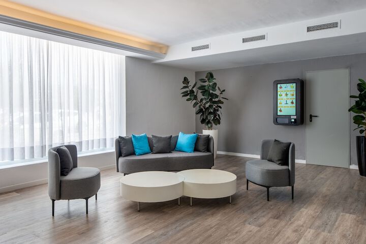 Lobby Photo