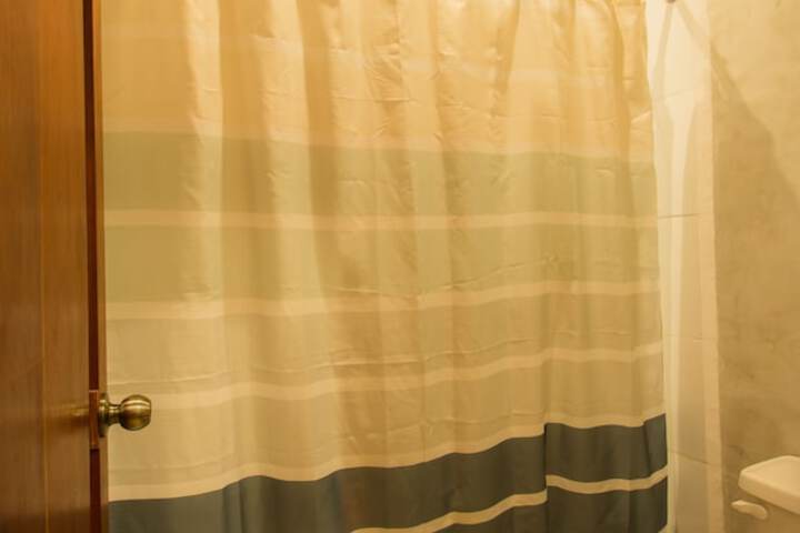 Room 28 of 69