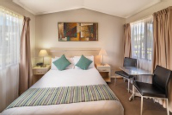 Room 377 of 611