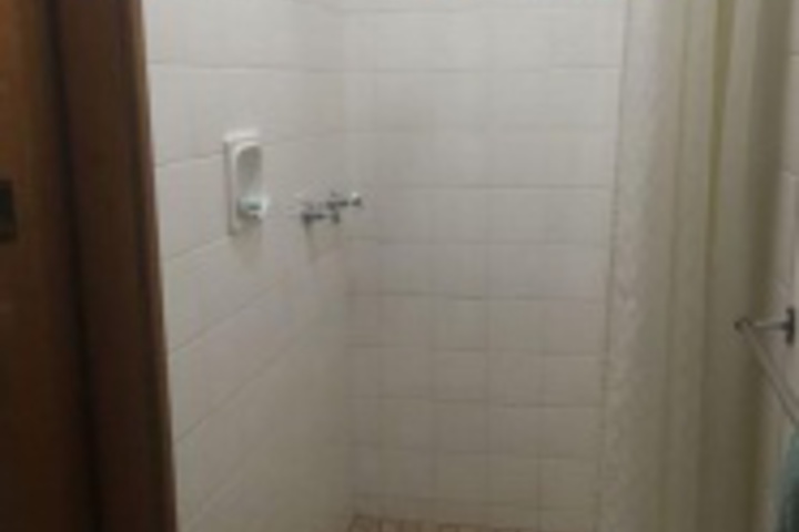 Room 175 of 180