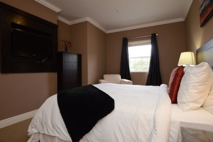 Room 5 of 21