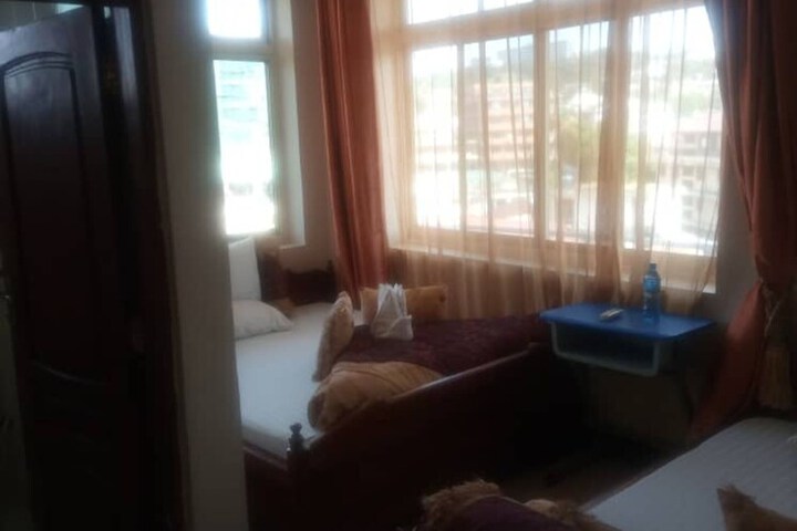 Room 19 of 36
