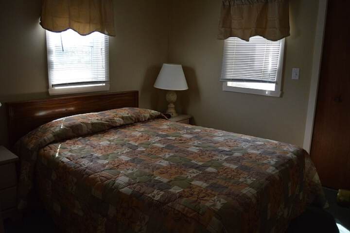 Room 6 of 46