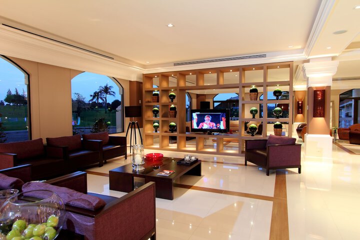 Lobby Photos