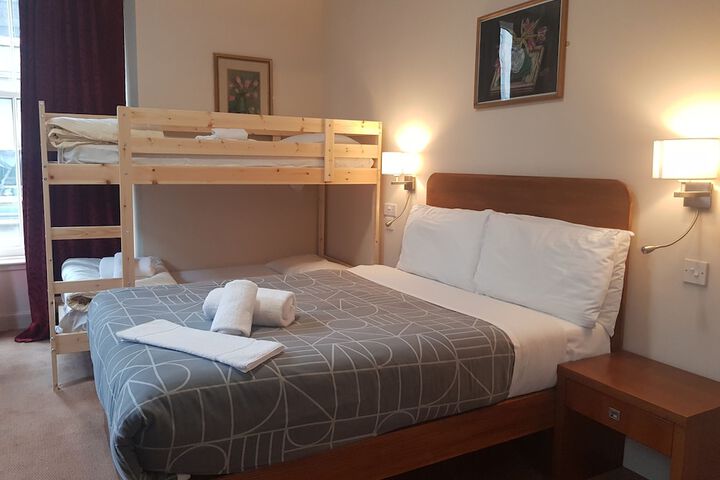 Room 15 of 62