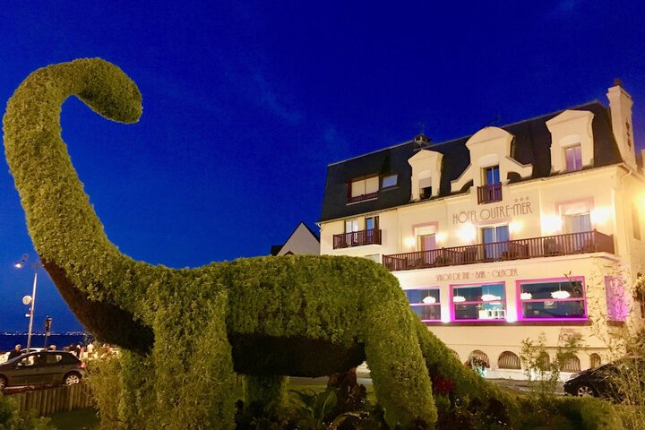 Hotel 165 of 177