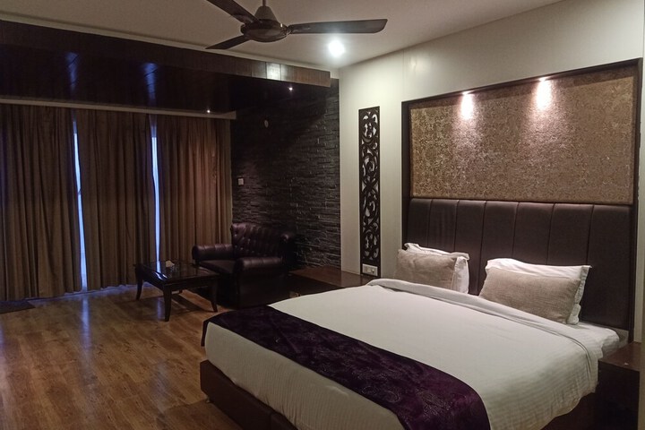 Room 17 of 81