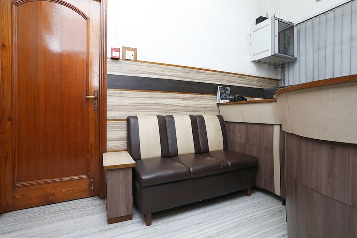 OYO 3380 GALLERY INN