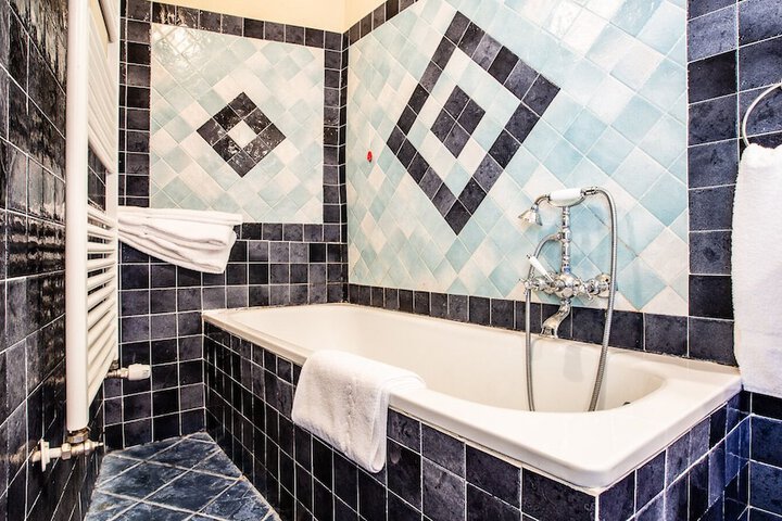 Bathroom Interior Photo