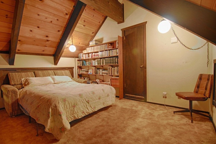 Room 3 of 11