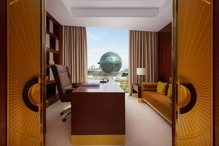 Room 43 of 92