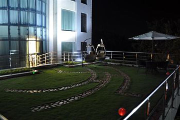 Terrace/Patio 28 of 28