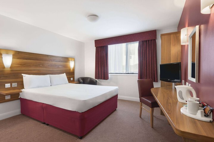 Room 16 of 20