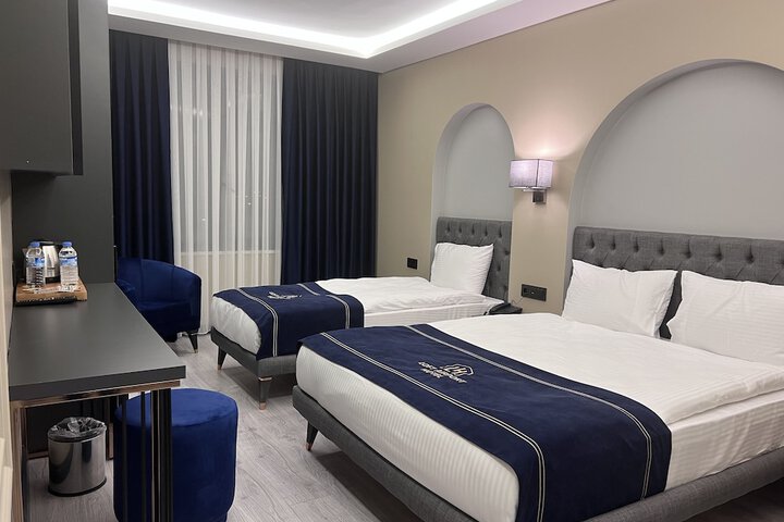Room 9 of 46