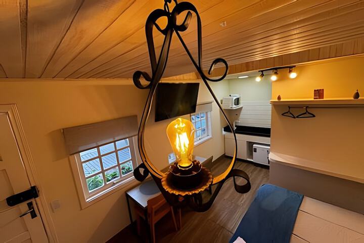 Room 4 of 125