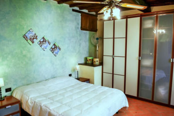 Room 17 of 41