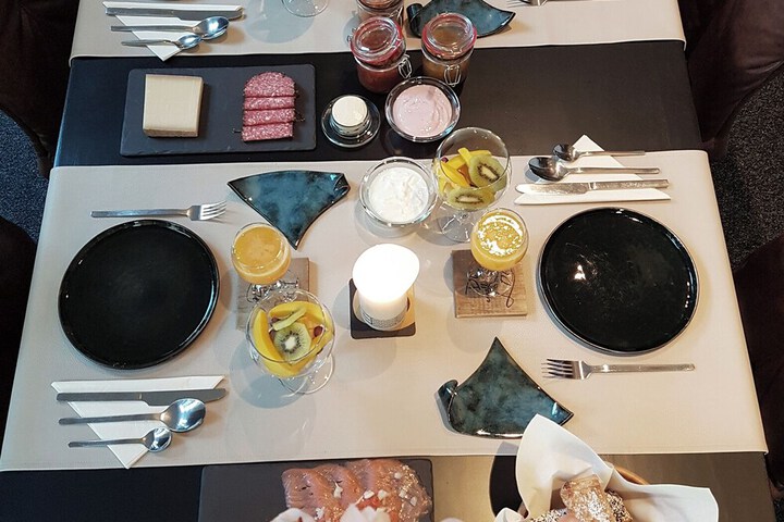 Breakfast/Coffee Service 55 of 64