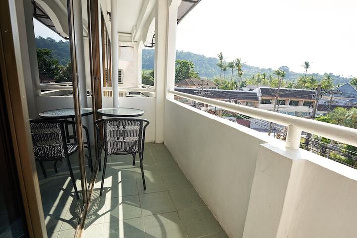 Terrace/Patio 70 of 136