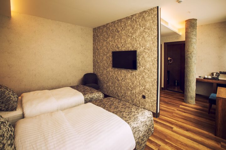 Room 11 of 58